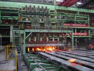 Máquina continua de la pieza de acero fundido de CCM, máquina fina de la pieza de acero fundido de aleación del carbono de la losa